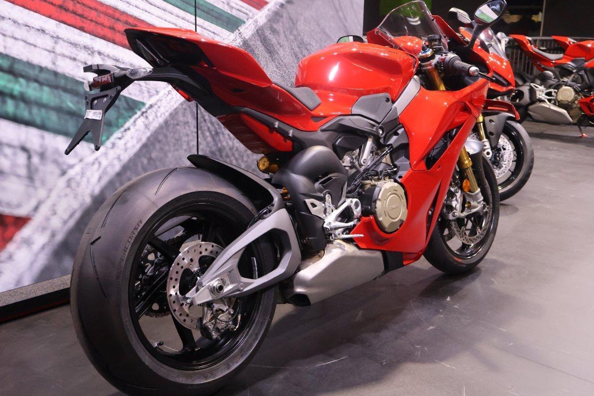 2025 DUCATI PANIGALE V4 S SPORTS