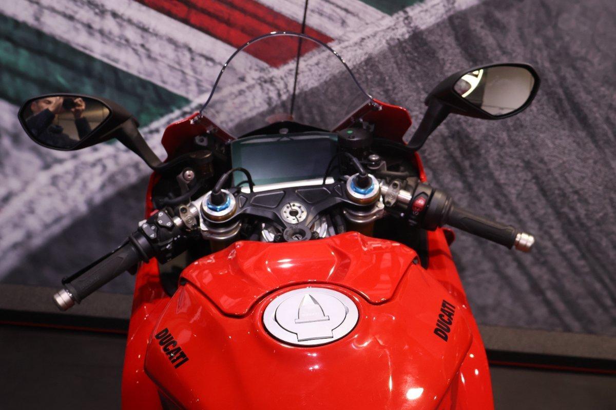 2025 DUCATI PANIGALE V4 S SPORTS