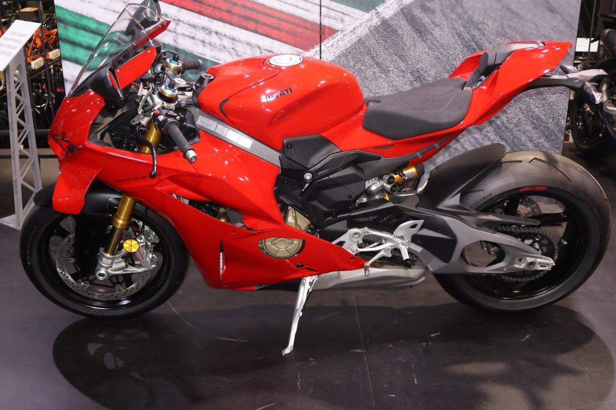 2025 DUCATI PANIGALE V4 S SPORTS