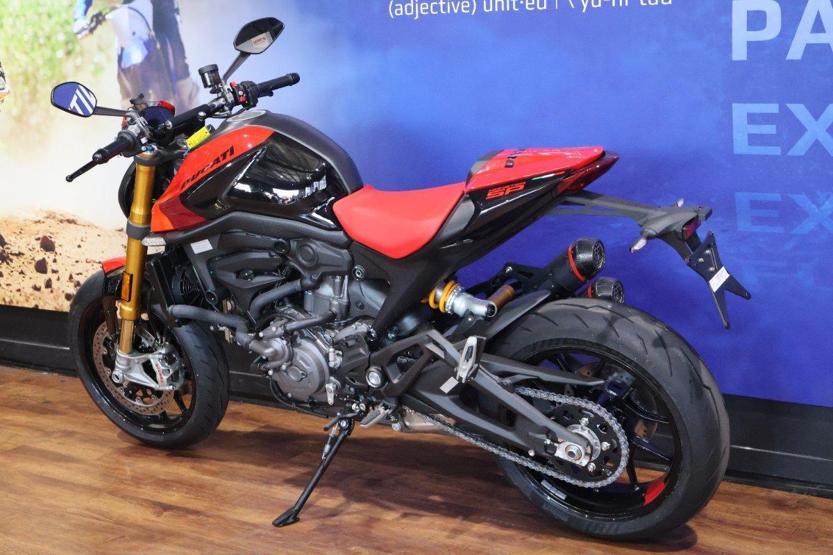 2025 DUCATI MONSTER SP ROAD