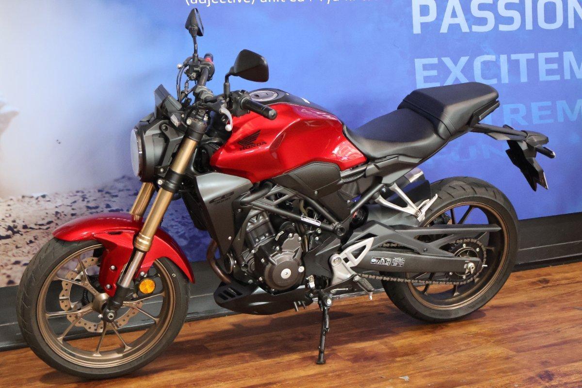 2023 HONDA CB300R (CB300RA) SPORTS