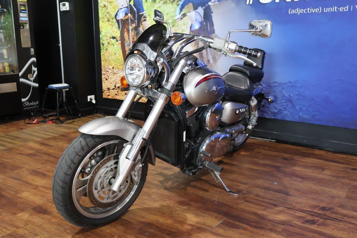 2003 KAWASAKI VULCAN 1500 MEAN STREAK CRUISER
