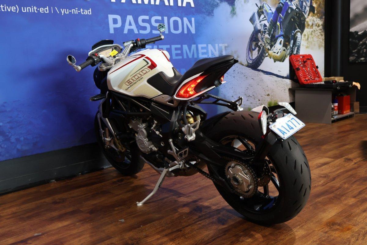 2014 M.V. AGUSTA BRUTALE 800 DRAGSTER SPORTS
