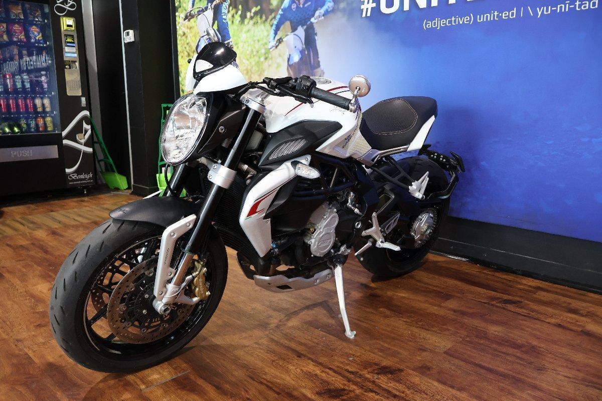 2014 M.V. AGUSTA BRUTALE 800 DRAGSTER SPORTS