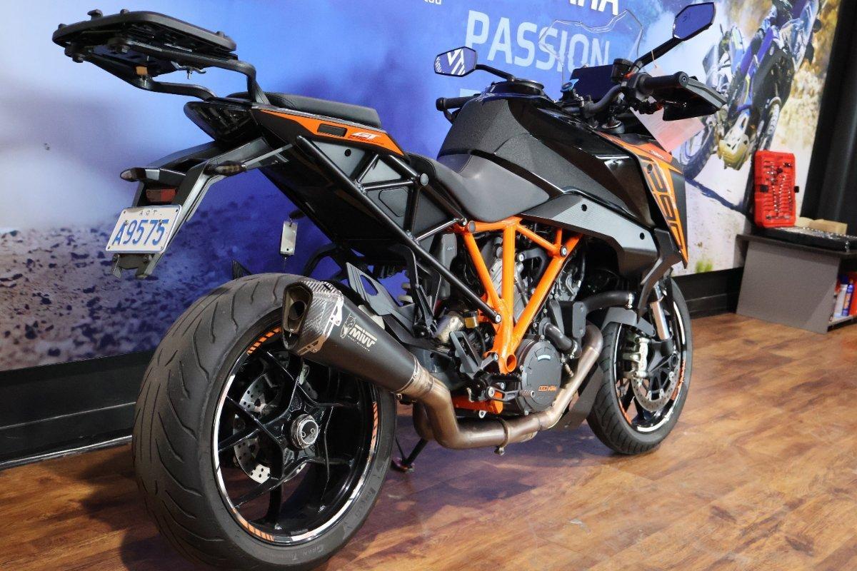 2020 KTM 1290 SUPER DUKE GT SPORTS