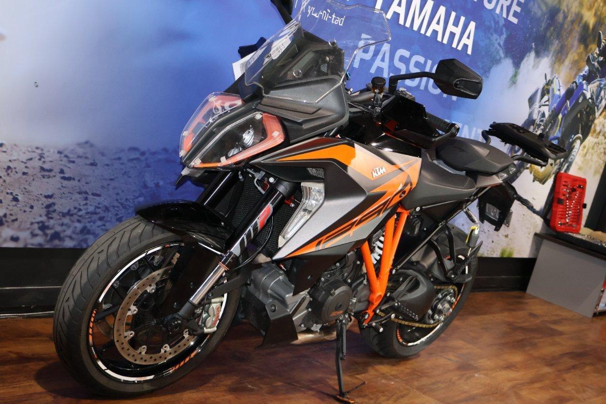 2020 KTM 1290 SUPER DUKE GT SPORTS