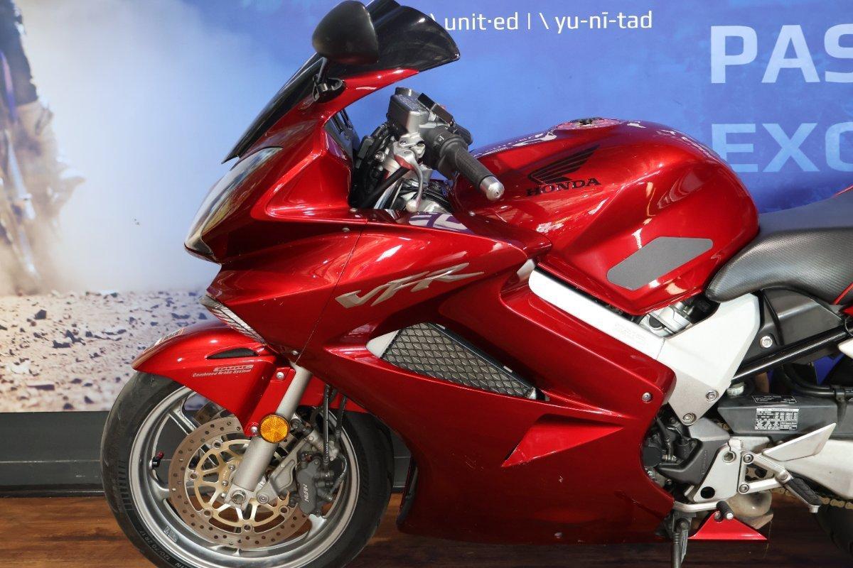 2006 HONDA VFR800F (VFR800Fi) SPORTS