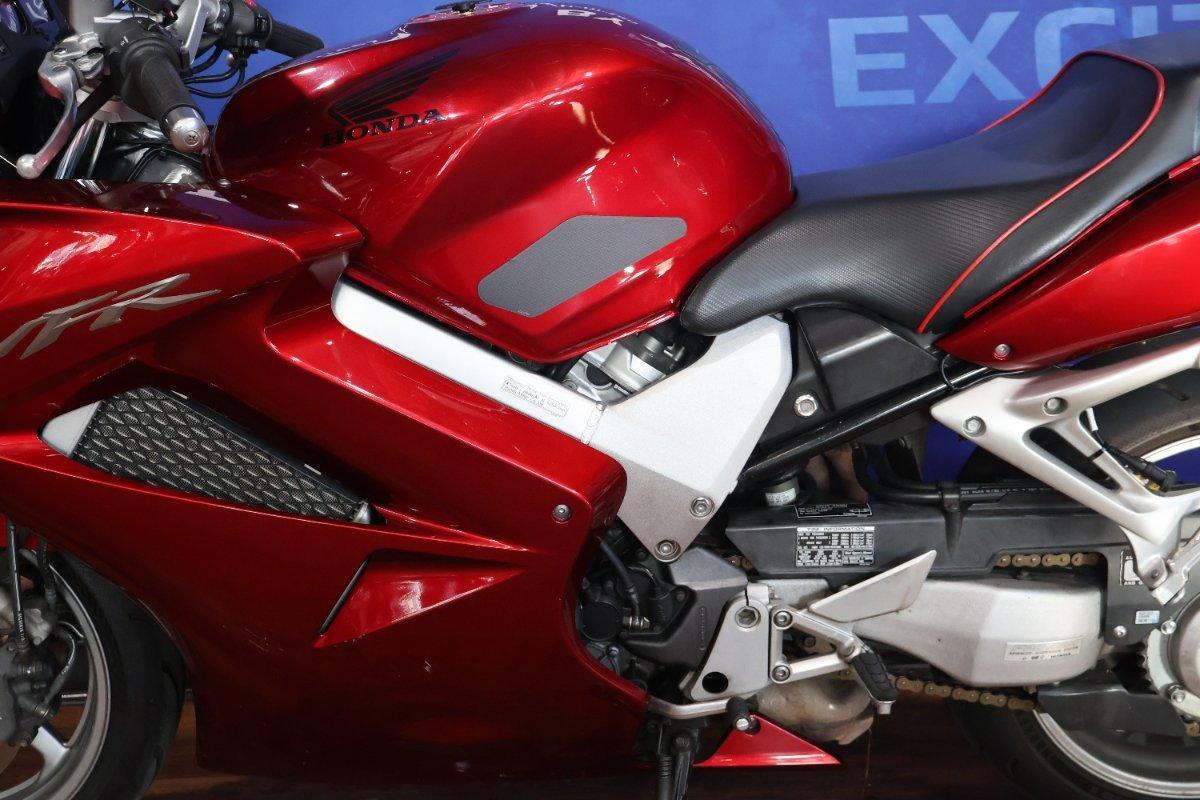 2006 HONDA VFR800F (VFR800Fi) SPORTS