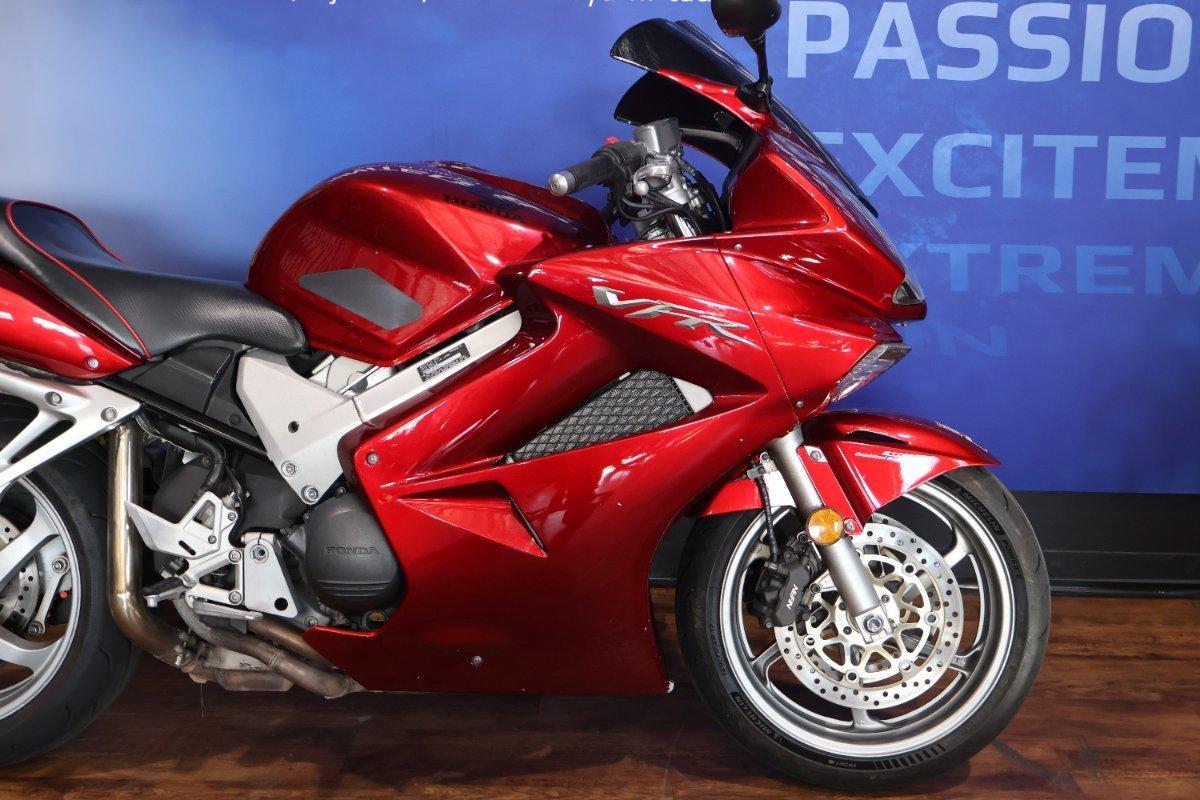 2006 HONDA VFR800F (VFR800Fi) SPORTS