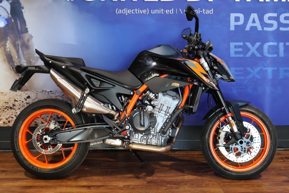 2020 KTM 890 DUKE R ROAD