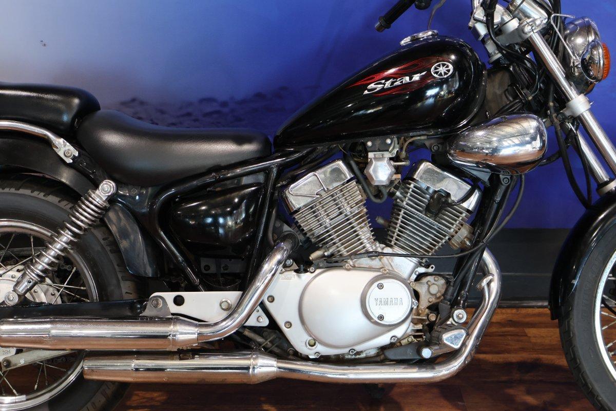 2011 YAMAHA XV250 VIRAGO CRUISER