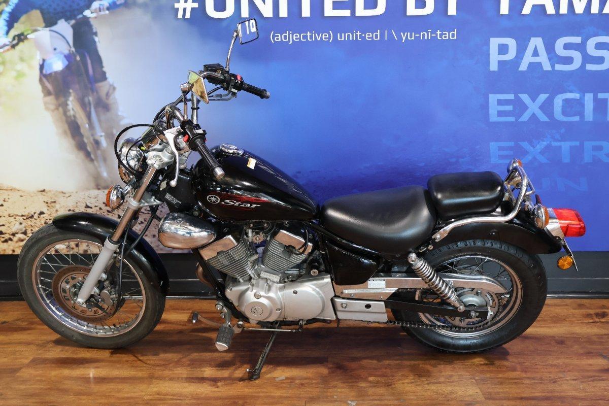 2011 YAMAHA XV250 VIRAGO CRUISER