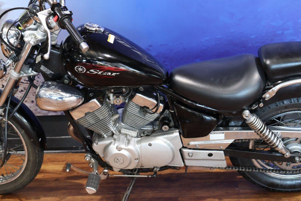 2011 YAMAHA XV250 VIRAGO CRUISER