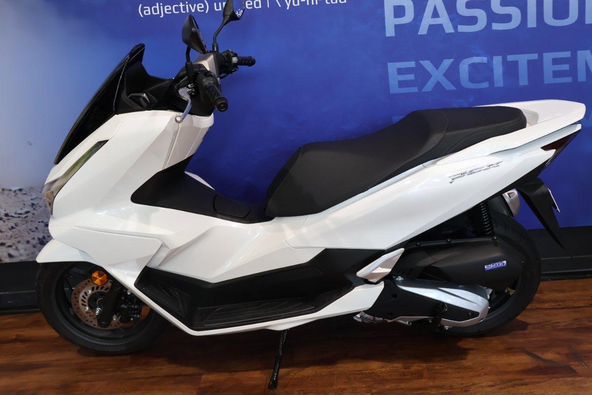 2025 HONDA PCX125 SCOOTER