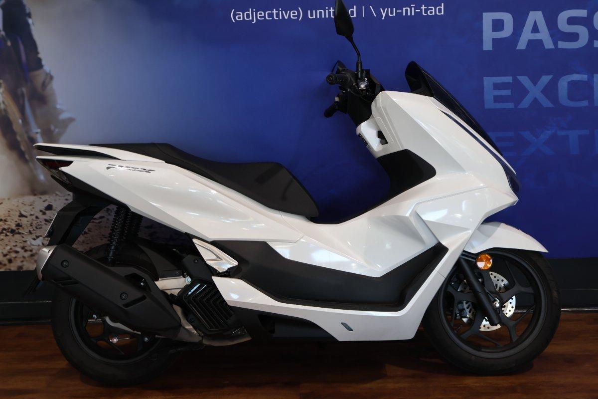 2025 HONDA PCX125 SCOOTER