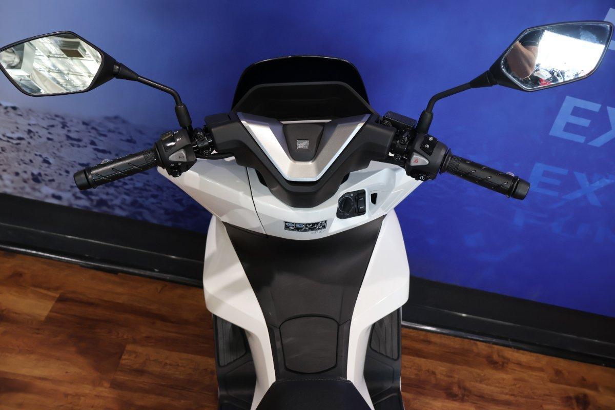 2025 HONDA PCX125 SCOOTER