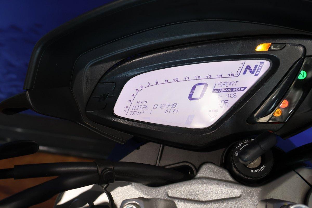 2015 M.V. AGUSTA BRUTALE 675 SPORTS