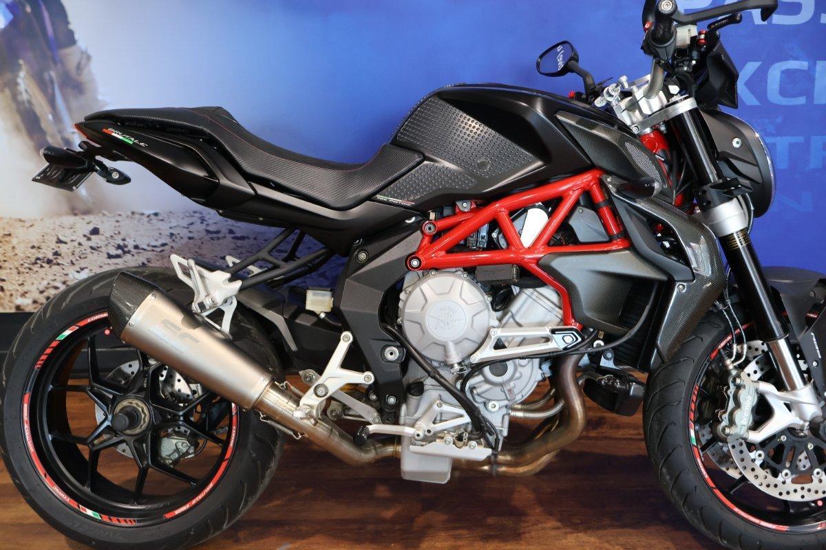 2015 M.V. AGUSTA BRUTALE 675 SPORTS