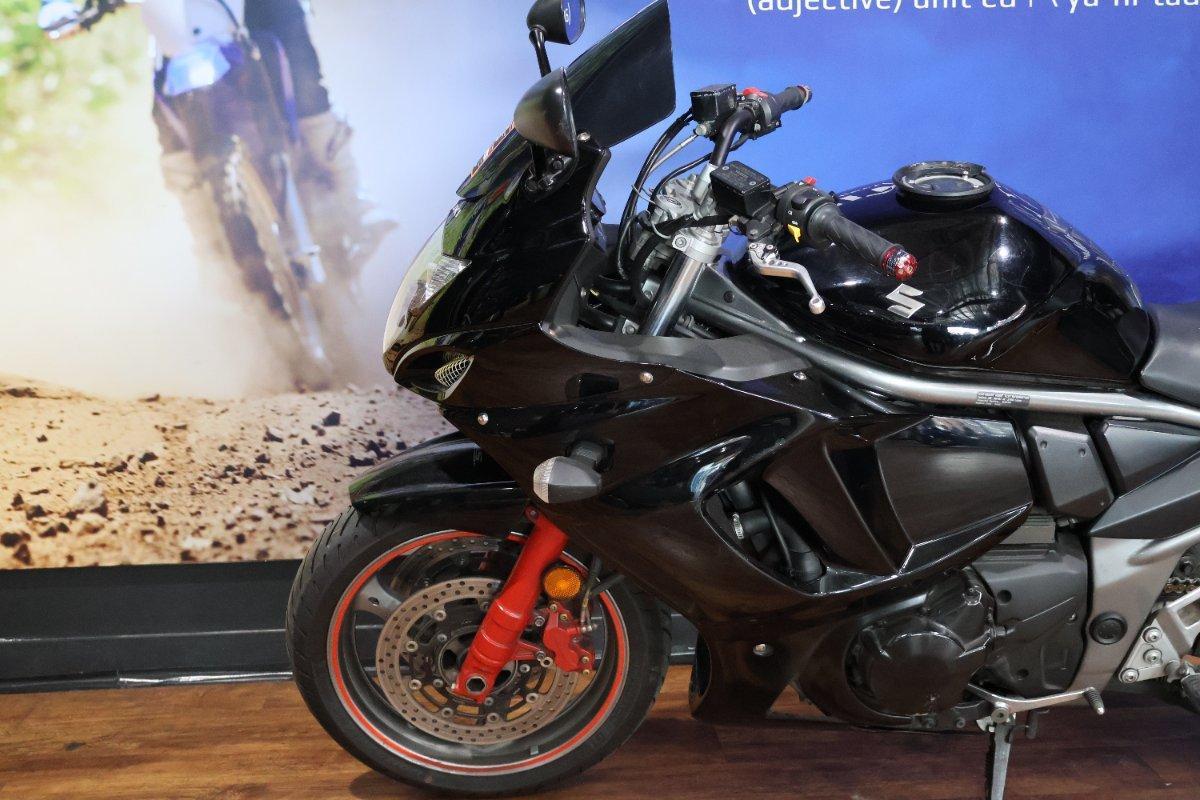 2011 SUZUKI GSX1250FA ROAD