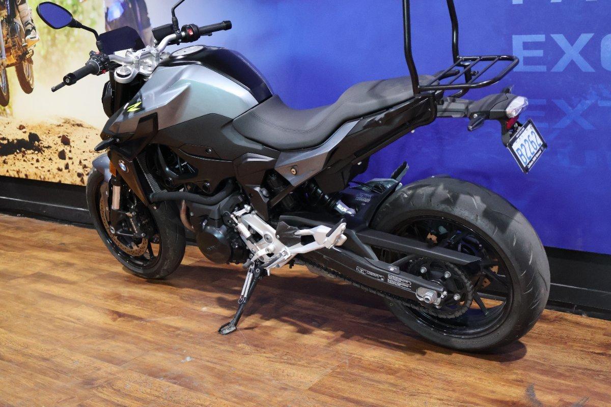 2022 BMW F 900 R ROAD