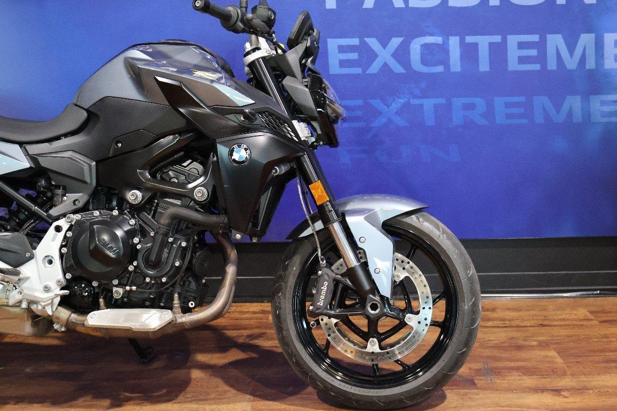 2022 BMW F 900 R ROAD