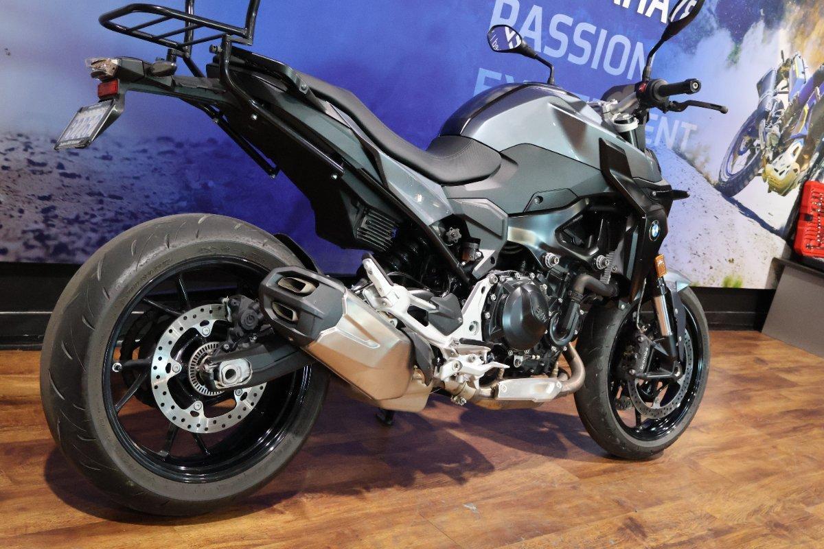 2022 BMW F 900 R ROAD