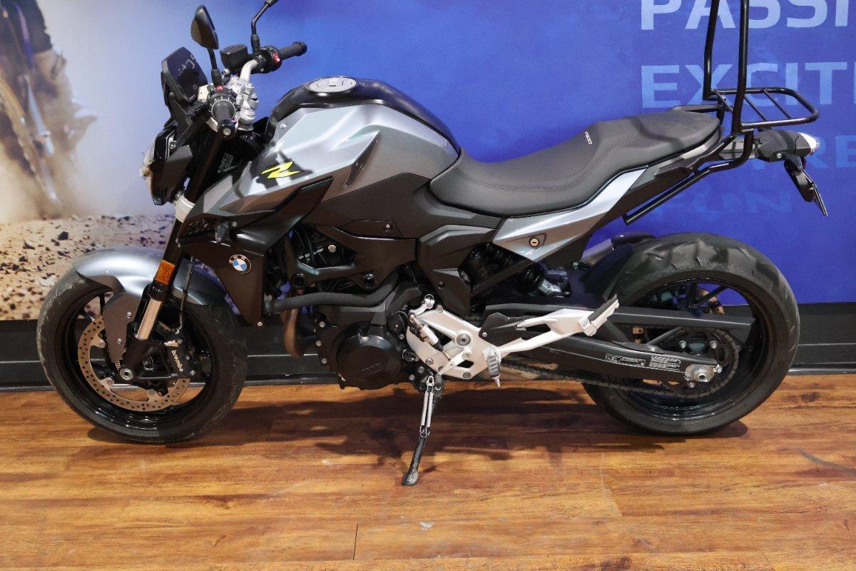 2022 BMW F 900 R ROAD
