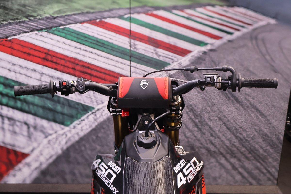2026 DUCATI DESMO 450 MX FACTORY MOTOCROSS