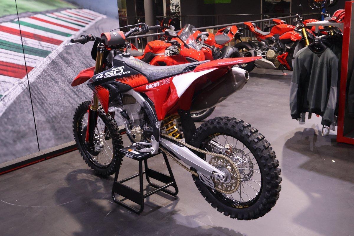 2026 DUCATI DESMO 450 MX FACTORY MOTOCROSS