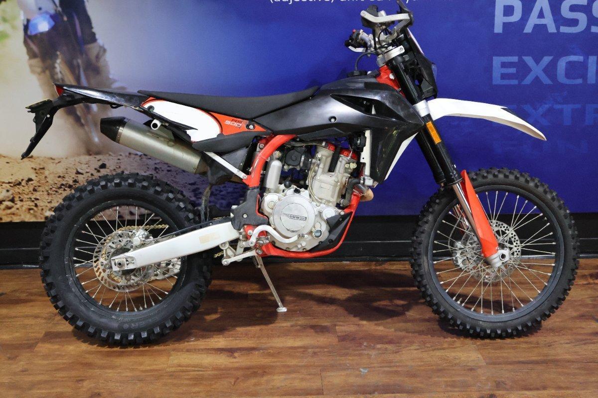 2019 SWM RS 500 R ENDURO