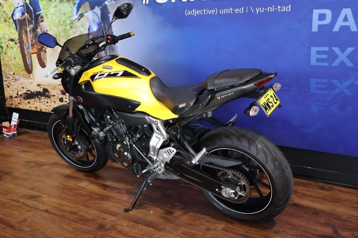 2015 YAMAHA MT-07 LA ROAD