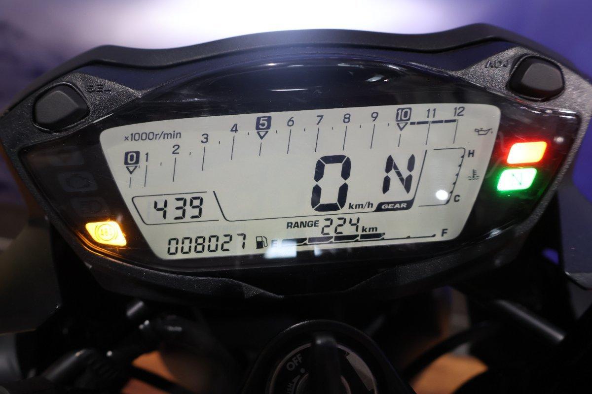 2025 SUZUKI SV650 ROAD