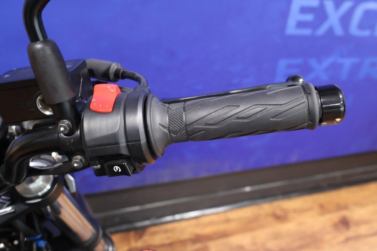 2025 SUZUKI SV650 ROAD