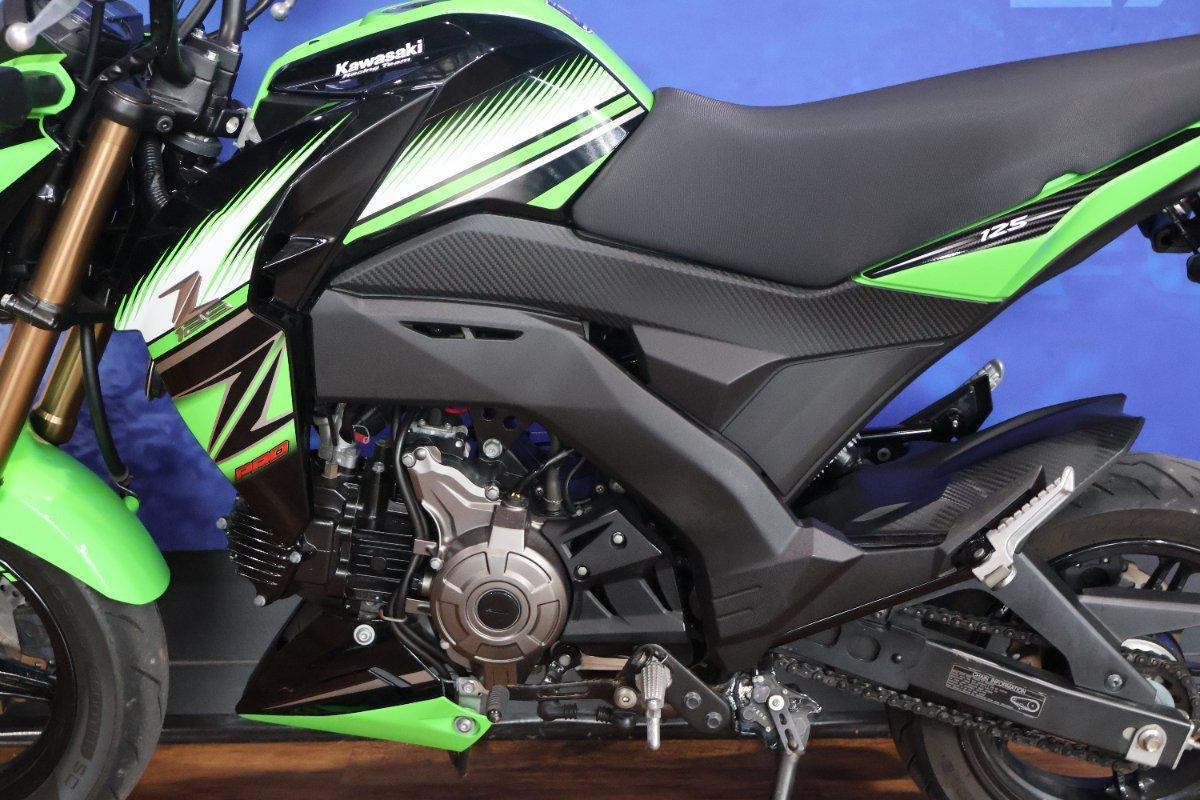 2017 KAWASAKI Z125 PRO KRT REPLICA ROAD