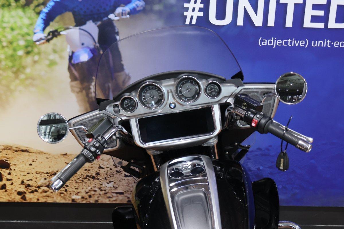 2022 BMW R 18 B CRUISER