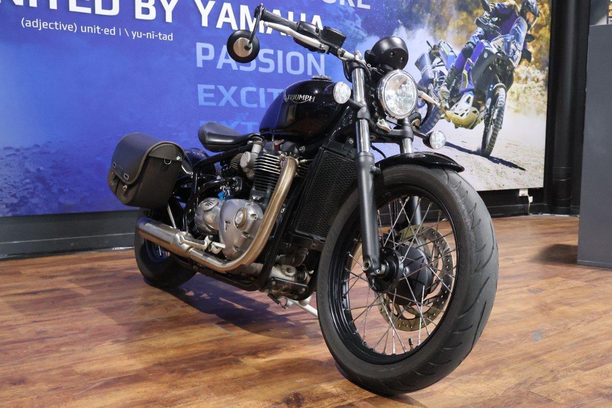 2018 TRIUMPH BONNEVILLE BOBBER ROAD