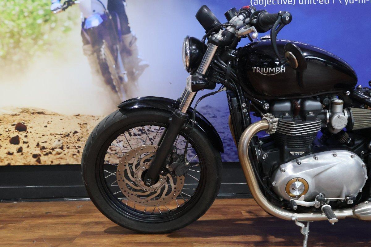 2018 TRIUMPH BONNEVILLE BOBBER ROAD