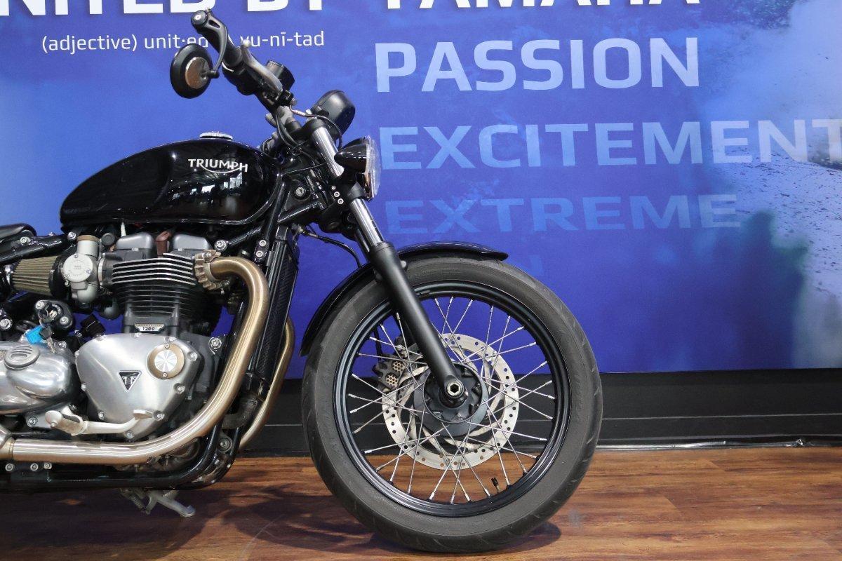 2018 TRIUMPH BONNEVILLE BOBBER ROAD