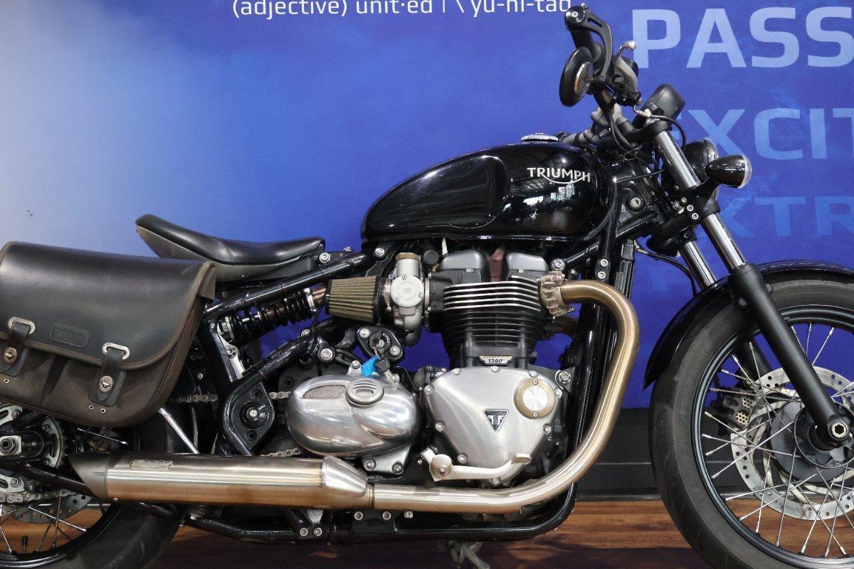 2018 TRIUMPH BONNEVILLE BOBBER ROAD