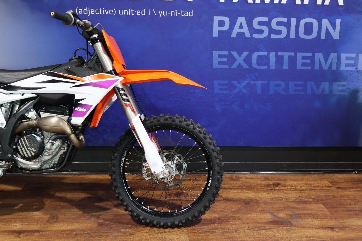 2024 KTM 250 SX-F MOTOCROSS