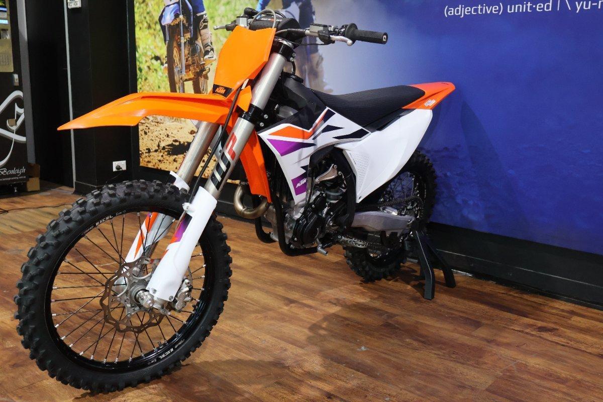 2024 KTM 250 SX-F MOTOCROSS