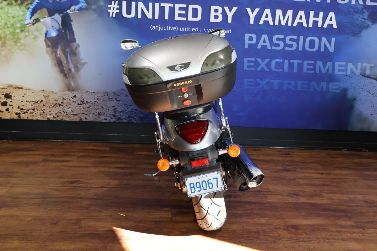 2013 SUZUKI VZ800 (BOULEVARD M50) CRUISER