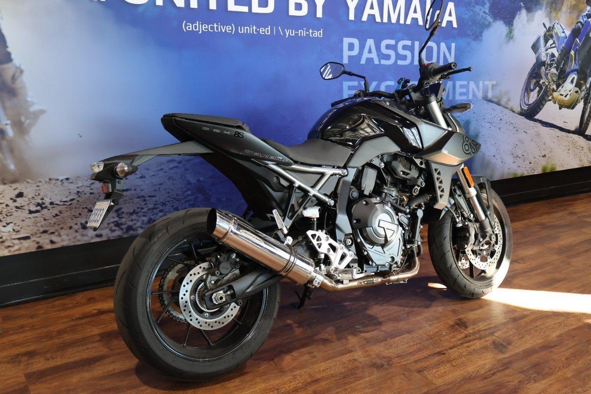 2023 SUZUKI GSX-8S ROAD