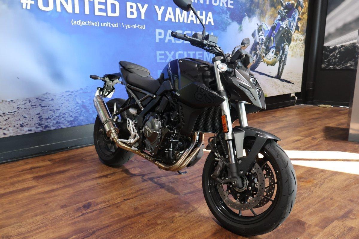 2023 SUZUKI GSX-8S ROAD