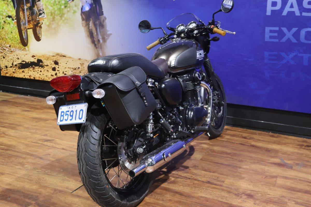 2019 KAWASAKI W800 CAFE ROAD