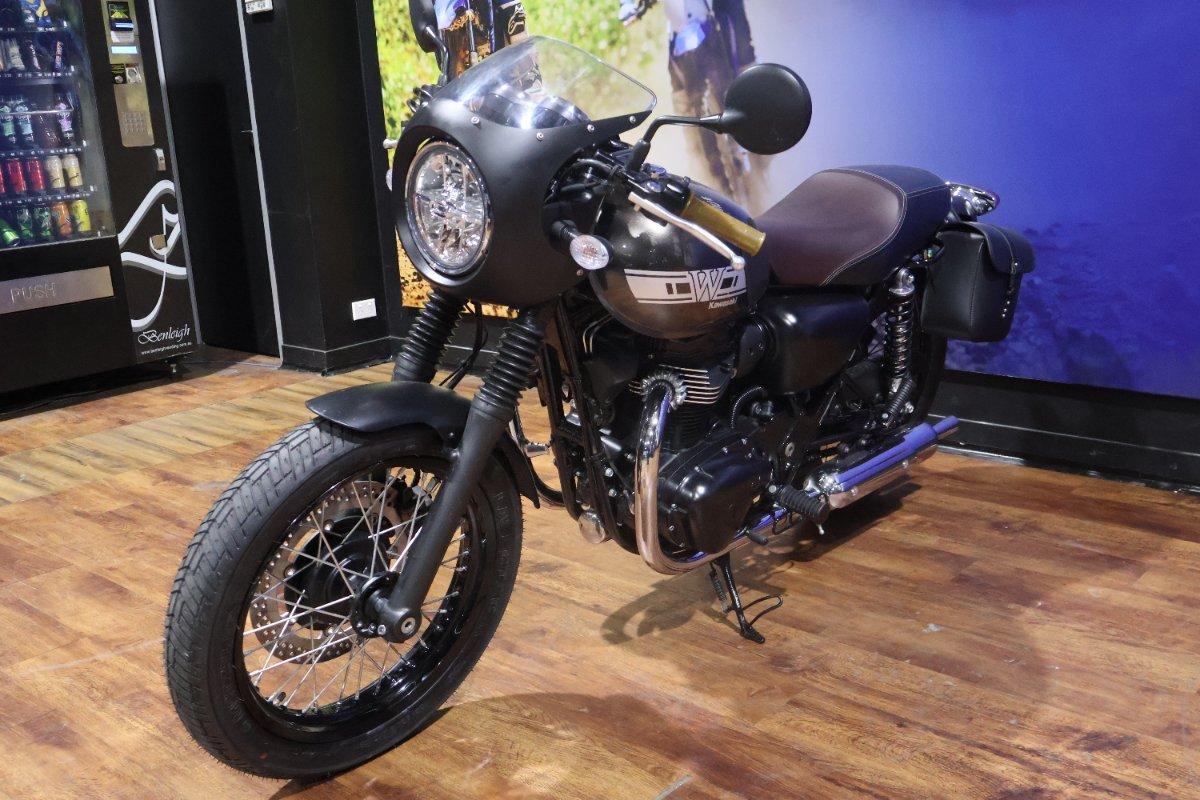2019 KAWASAKI W800 CAFE ROAD