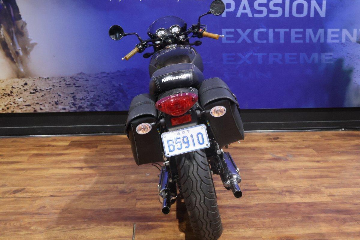 2019 KAWASAKI W800 CAFE ROAD