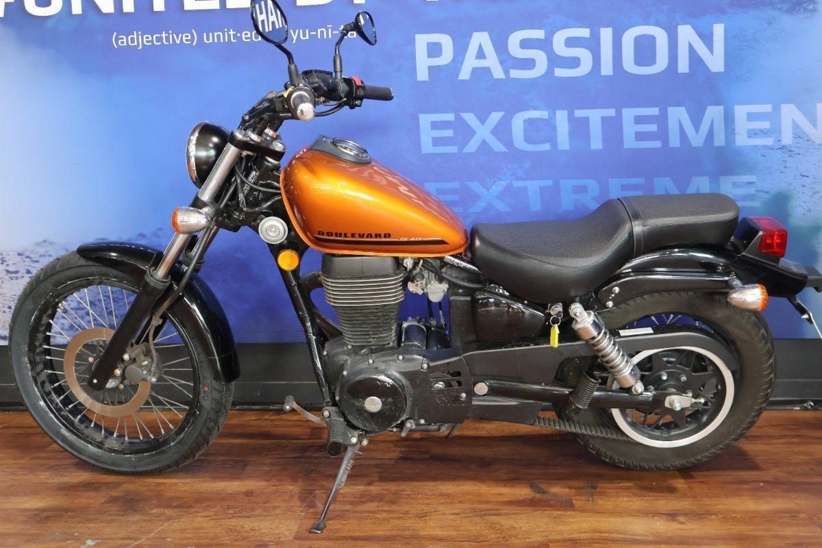 2017 SUZUKI BOULEVARD S40 (LS650B) CRUISER