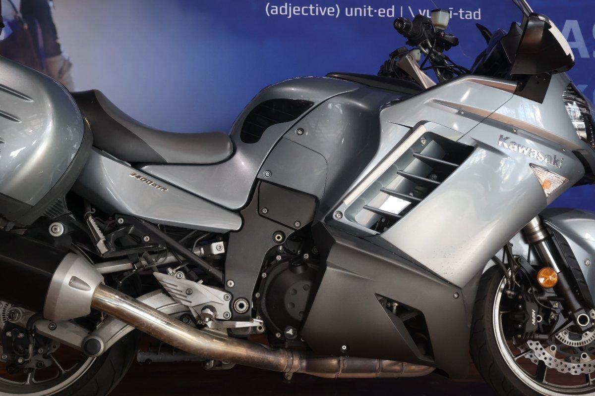 2008 KAWASAKI 1400 GTR ROAD