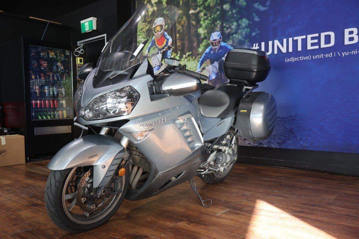 2008 KAWASAKI 1400 GTR ROAD